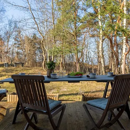 Quiet House Near The By Renters *